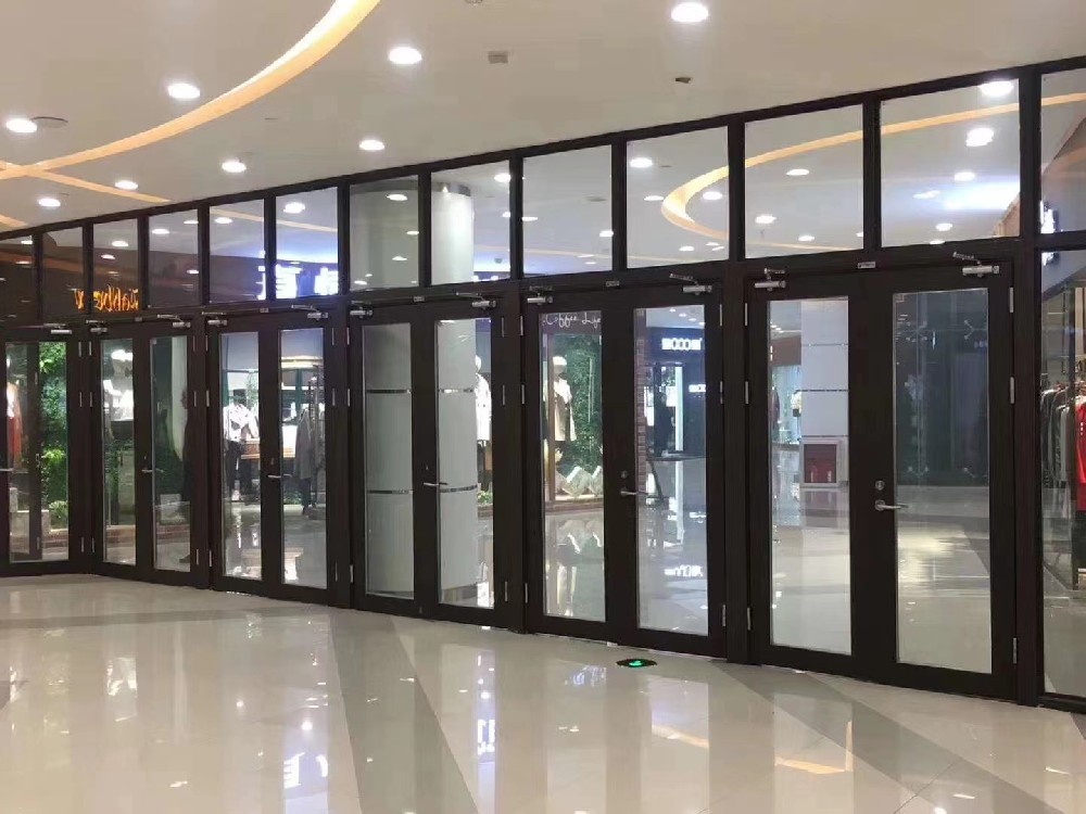 钢制防火玻璃门
